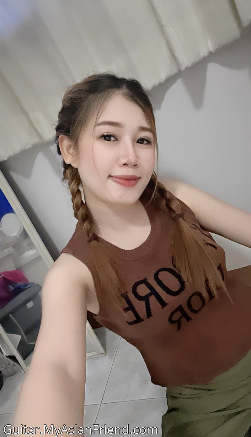 Guitar's personal blog photo 1 added Wednesday the 20th of December 2023